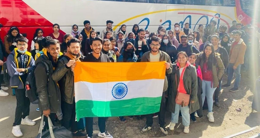 १३० रूसी बसहरू भारतीय विद्यार्थी र अन्य विदेशीको लागि तयार