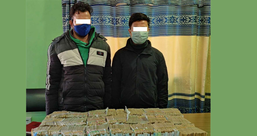 हुण्डी कारोबारमा संलग्न दुई व्यक्ति डेढ करोड रकमसहित पक्राउ