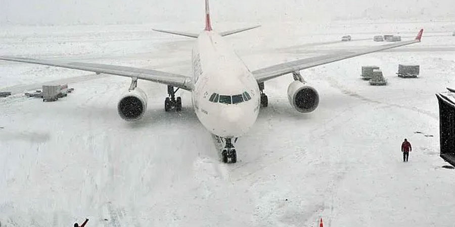 भारी हिमपातका कारण इस्तानबुलका २०० बढी उडान रद्द