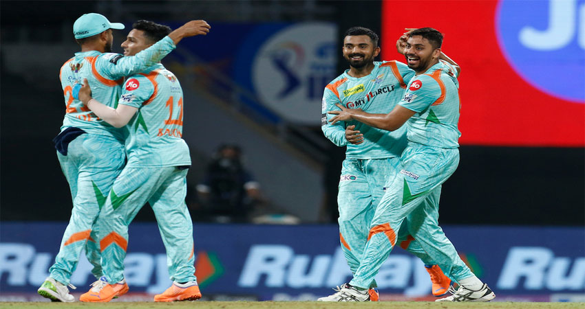 हैदरावादको लगातार दोस्रो हार, आवेश खानको घातक बलिङ्ग