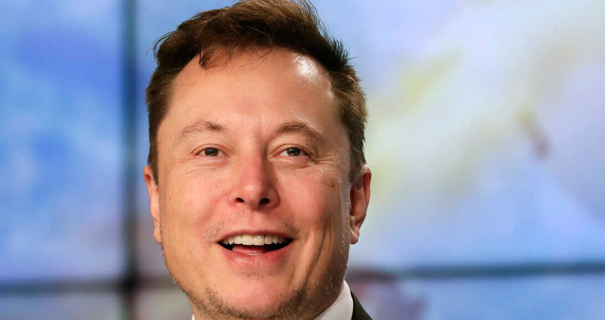 एलन मस्कले ४४ अर्ब अमेरिकी डलरमा ट्विटर किन्ने सहमति