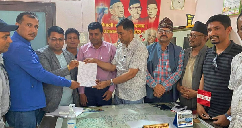 भरतपुर महानगरको कुनैपनि पदमा गठबन्धन नगर्ने भन्दै चितवन कांग्रेसले दियो यस्तो चेतावनी