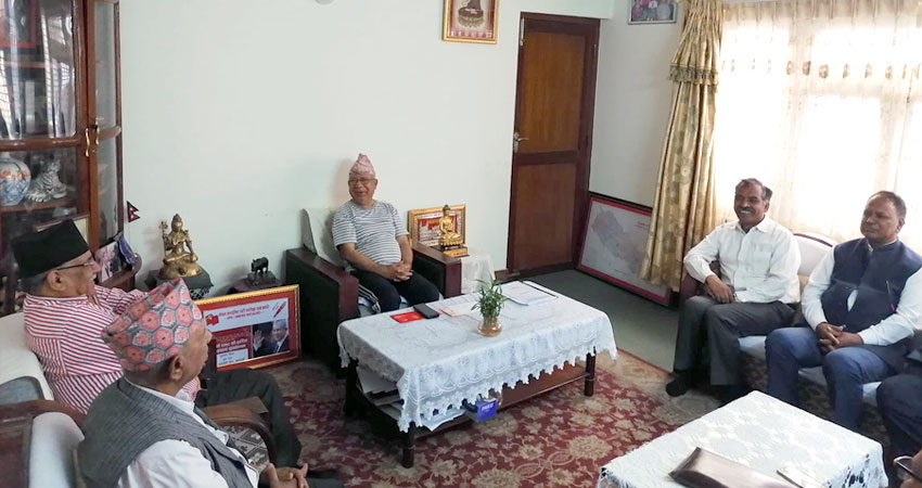 प्रचण्ड र माधवलाई भेट्न किन पुगे धर्मेन्द्र र हेमन्तप्रकाश ?