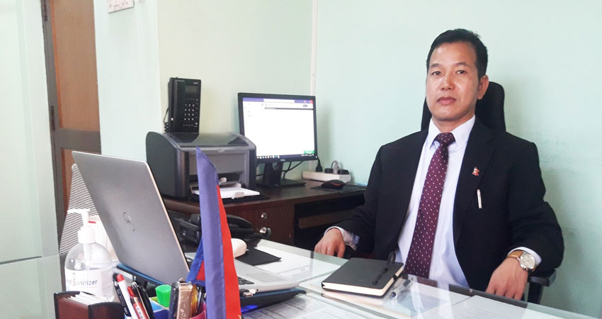 प्रदेश १ को योजना आयोगको उपाध्यक्षमा डा. पूर्ण लोक्सोम नियुक्त