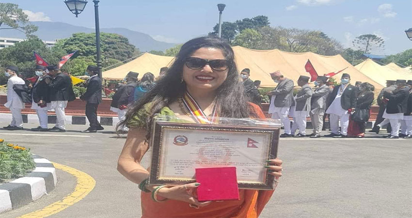 सशस्त्र प्रहरी बल, नेपाल महिला संघकी अध्यक्ष सरिता कँडेल प्रवल जनसेवाश्री पदकबाट विभूषित