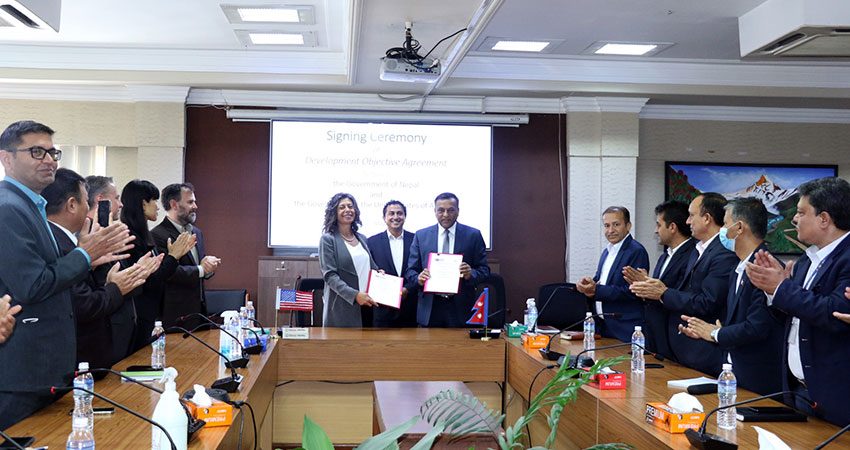 नेपाललाई मध्यम आययुक्त देशमा स्तरोन्नति गर्न अनुदान