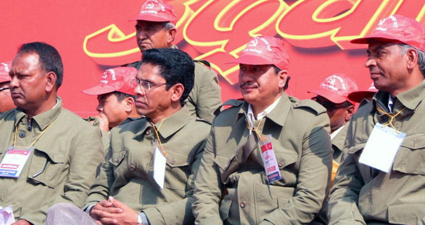 फुट्यो नेकपा, पार्टी नेतृत्वबाट हटाइए विप्लव