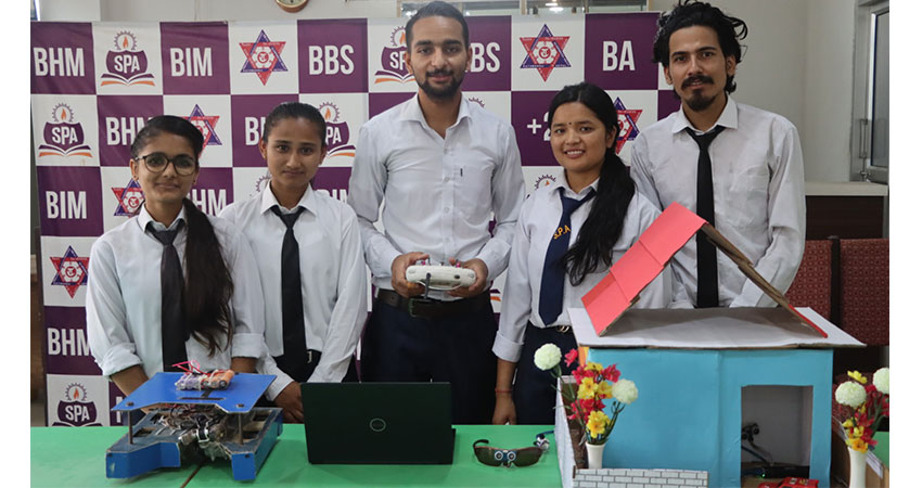 विधार्थीले बनाएर स्मार्ट होम, आफू घर बाहिर भएका बेला पनि कन्ट्रोल गर्न मिल्ने