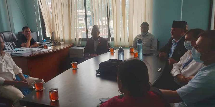 मुगुमा फोरजी टावर निर्माण पूरा गर्न ठेकेदारलाई दबाब