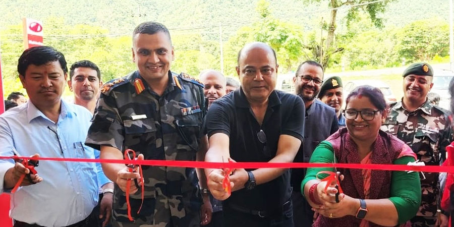 महिन्द्राद्धारा कुरिनटारमा थ्रीएस सुविधासहितको शोरुम स्थापना