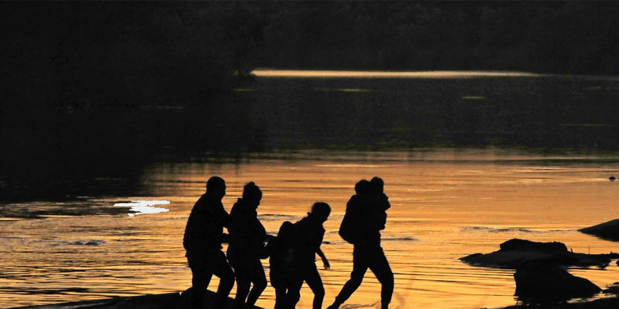 8 migrants drown along U.S.-Mexico border 　