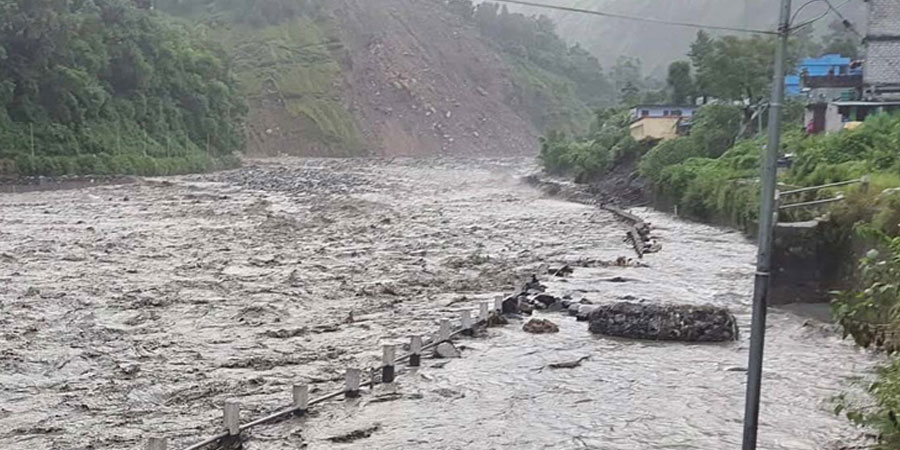 दार्चुलाको पहिरोमा परी ज्यान गुमाउने ५ जनाको सनाखत, ७ अझै बेपत्ता