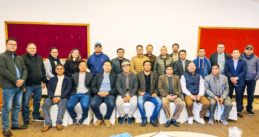 नेपाल मर्चेन्ट बैंकर्स संघको अध्यक्षमा श्रेष्ठ र उपाध्यक्षमा ढकाल निर्वाचित