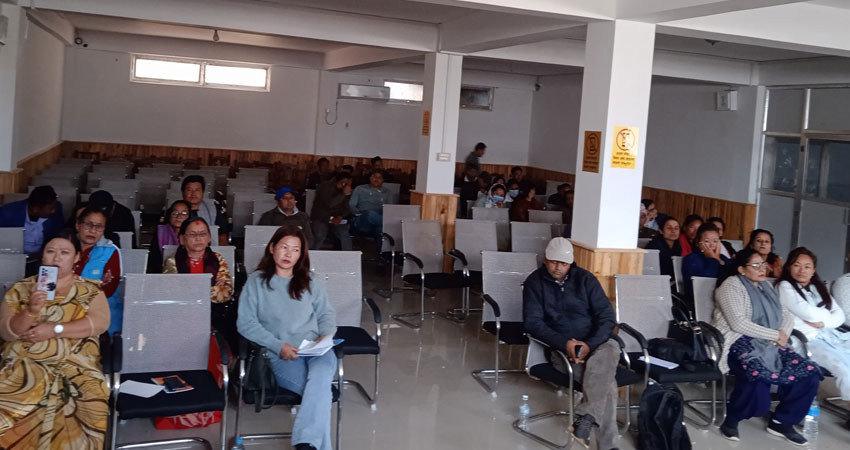 वैदेशिक रोजगारीबाट फर्किएका महिला भन्छन्– ‘महिलालाई धेरै कष्ट छ’