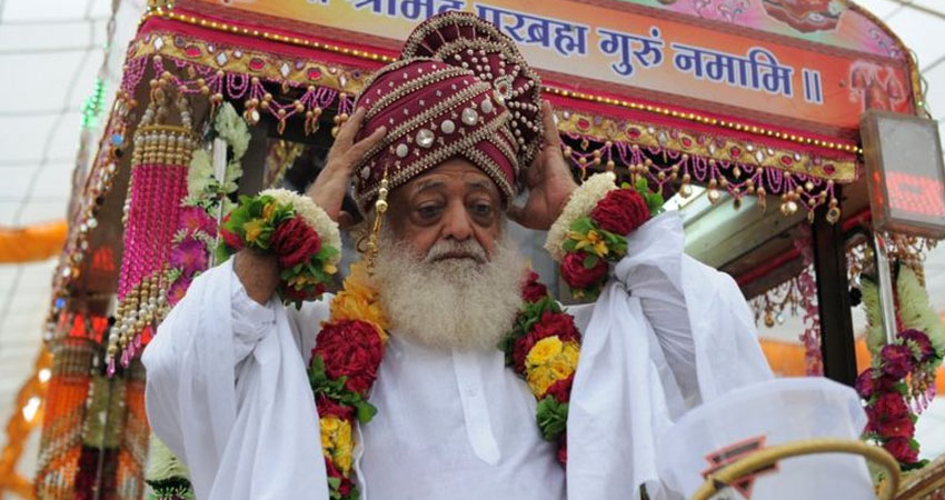भारतीय धर्मगुरु आशारामलाई आजीवन जेल सजायको फैसला