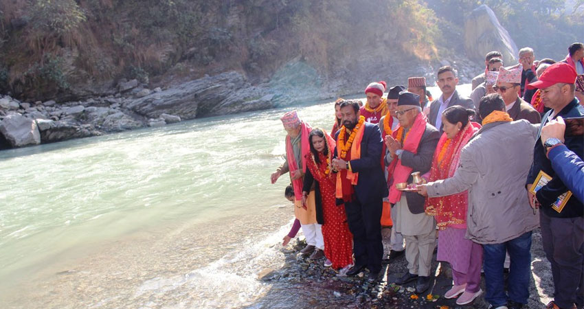 अयोध्या लैजाने शीला उत्खननस्थलमा क्षमापूजा