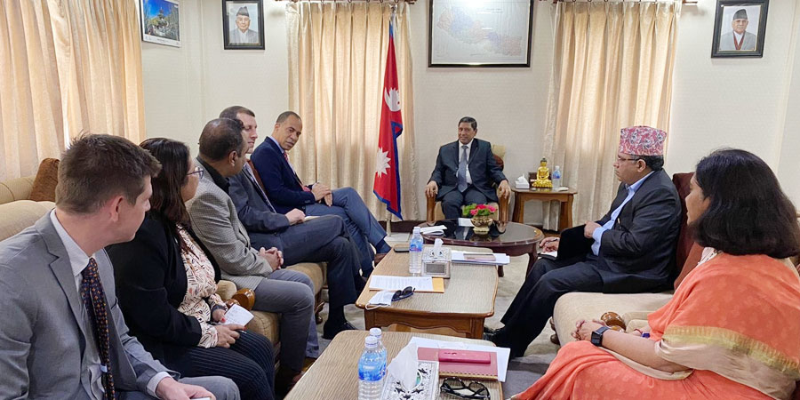 एमसिसीका उपाध्यक्ष ब्रुक्स र उपप्रधानमन्त्री श्रेष्ठबीच भेटवार्ता