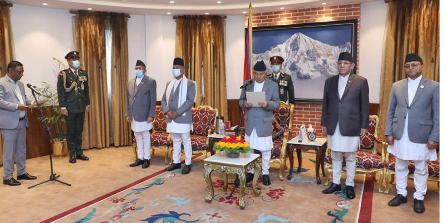 नवनियुक्त दुई मन्त्रीले लिए पद तथा गोपनियताको  सपथ