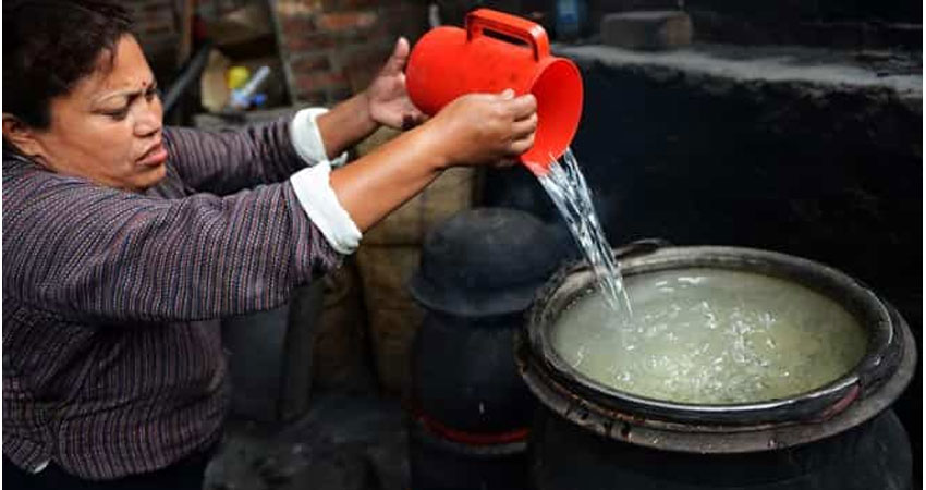 घरेलु मदिरालाई वैध बनाउदै गण्डकी प्रदेश