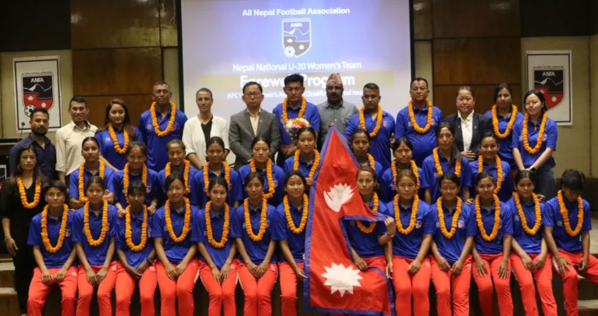 नेपाली महिला फुटबल टोली म्यानमार जाँदै