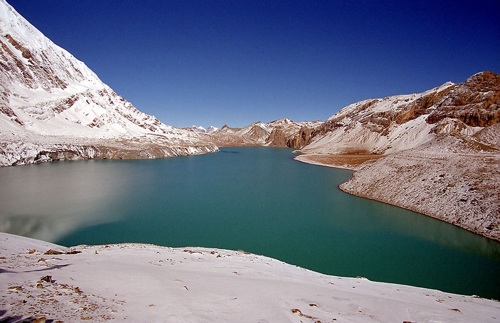 तिलिचो ताल क्षेत्रबाट १५० किलो फोहोर सङ्कलन