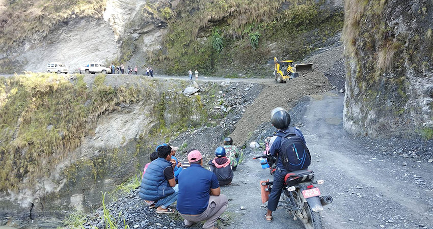 कार्यालयद्वारा बेनी-जोमसोम सडकखण्डमा राति यात्रा नगर्न अपिल