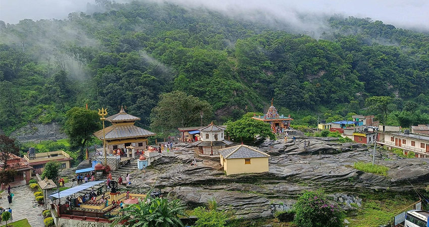 साउनको तेस्रो सोमबारसम्म गलेश्वर मन्दिरमा छ लाख भेटी सङ्कलन