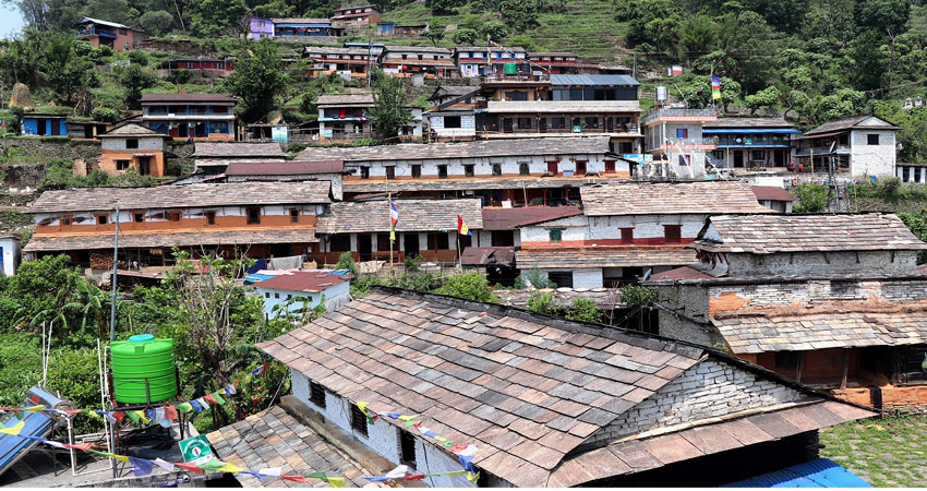के तपाईँ घुमफिरका लागि पोखरा आउँदै हुनुहुन्छ ?, त्यसो हो भने ल्वाङ गाउँ घुम्न नछुटाउनुस्
