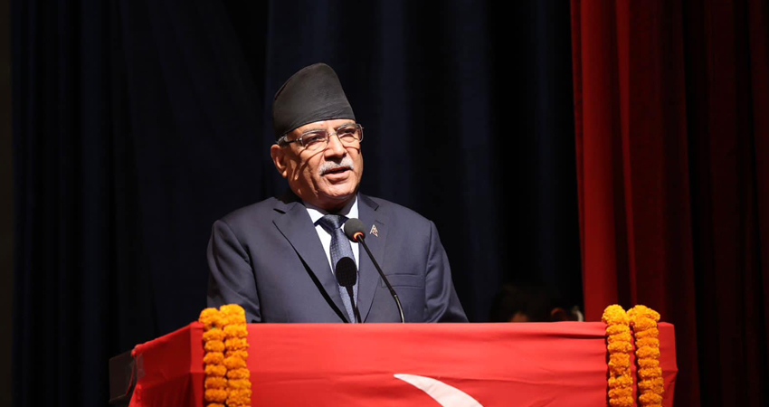 केन्द्रीय समितिमा प्रचण्डको ब्रिफिङ्ग : माओवादीप्रति जनतामा ठूलो आशा पलाएको छ