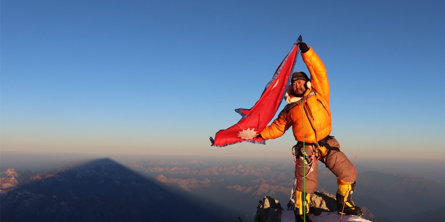 यस्तो छ आरोही शेर्माको माउन्ट एल्ब्रस आरोहणको अनुभव