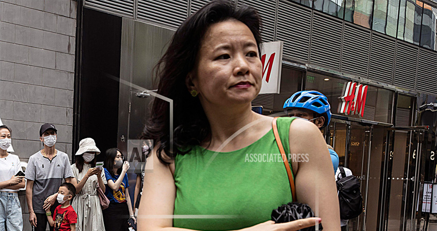 तीन वर्षदेखि चीनमा थुनामा रहेकी पत्रकार अस्ट्रेलिया फर्किन्