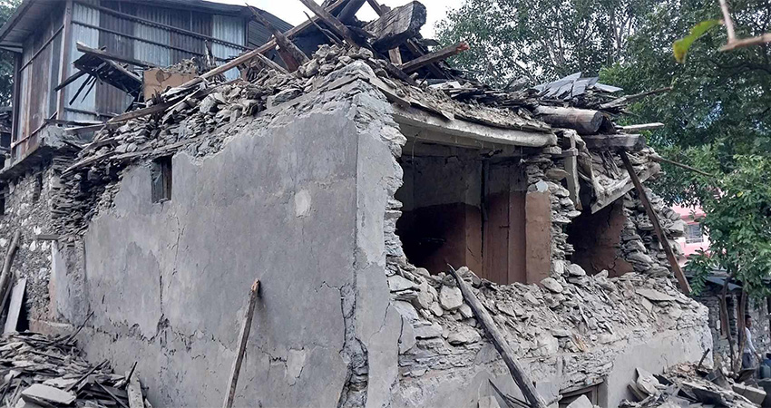 बझाङ भूकम्पमा एक जनाको मृत्यु, १३५ घर भत्कियाे बझाङ भूकम्पमा एक जनाको मृत्यु, १३५ घर भत्कियाे