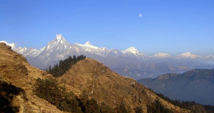 पर्यटकीयस्थल हम्पालमा पदमार्ग निर्माण सुरु