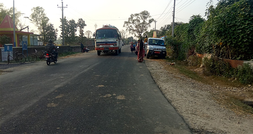 नारायणगढ मुग्लिन सडक दुईतर्फी सञ्चालन