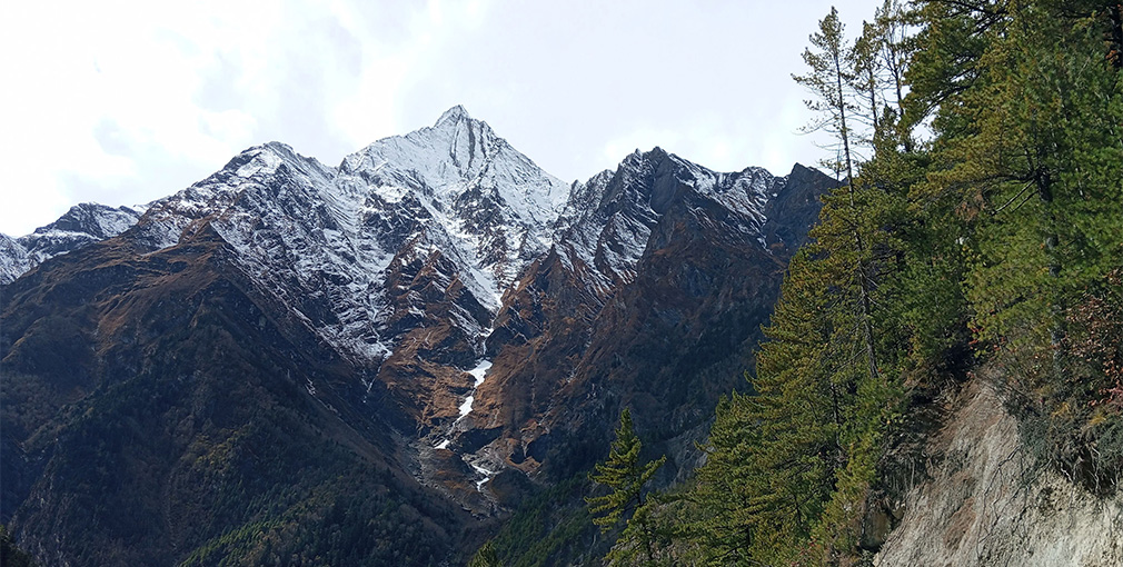 मनाङमा जलवायु परिवर्तनको असर, हराए हिमालको हिउँ र ताल