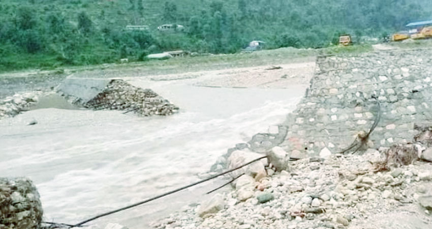 महानगरभित्रै यस्तो पीडा