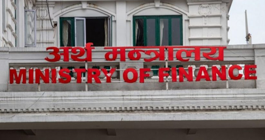 अर्थ मन्त्रालयको दोस्रो त्रैमासिक कार्यप्रगतिः पुँजीगत खर्च घट्यो, राजस्वमा डेढ खर्बको खाडल अर्थ मन्त्रालयको दोस्रो त्रैमासिक कार्यप्रगतिः पुँजीगत खर्च घट्यो, राजस्वमा डेढ खर्बको खाडल