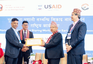 विपद जोखिम न्यूनीकरणमा योगदान पुर्‍याएकोमा नेपाल टेलिकम सम्मानित