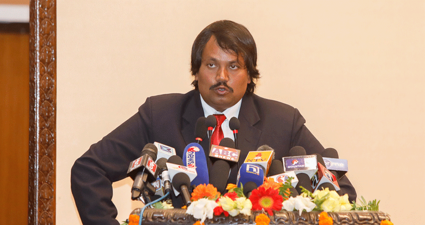 जनमतका नेताले अनिवार्य पार्टीको पक्षमा सञ्जालमा लेख्नुपर्ने