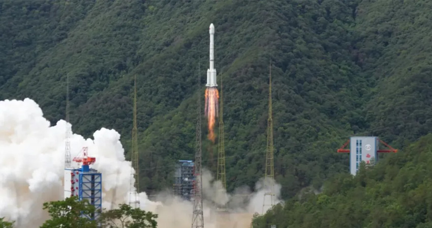 China launches new astronomical satellite developed in cooperation with France