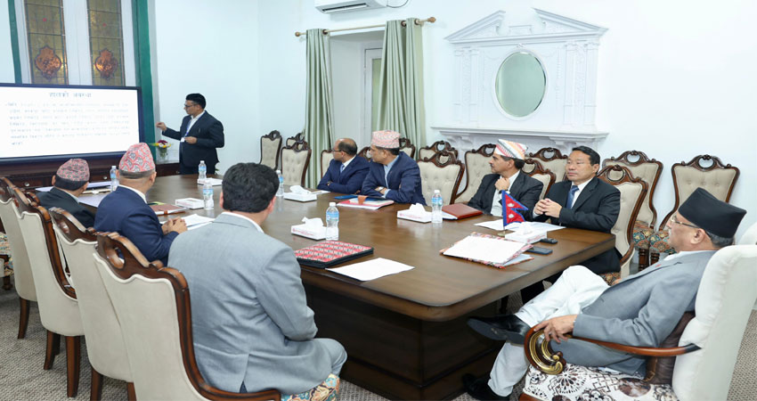 रूग्ण उद्योगहरू पुनःसञ्चालनका लागि व्यवस्थित अध्ययन गरौँः प्रधानमन्त्री प्रचण्ड