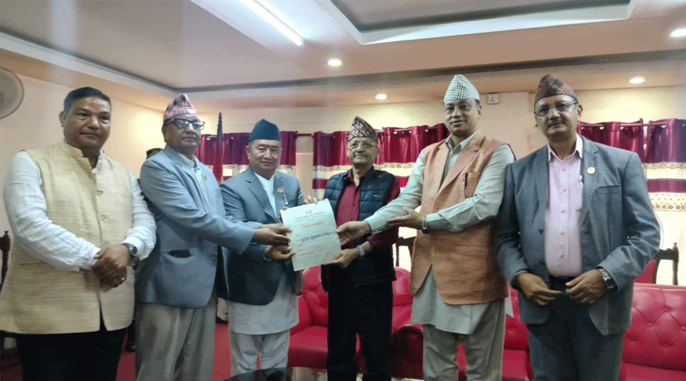 बागमतीको मुख्यमन्त्रीमा बहादुरसिंह लामाको दाबी पेश