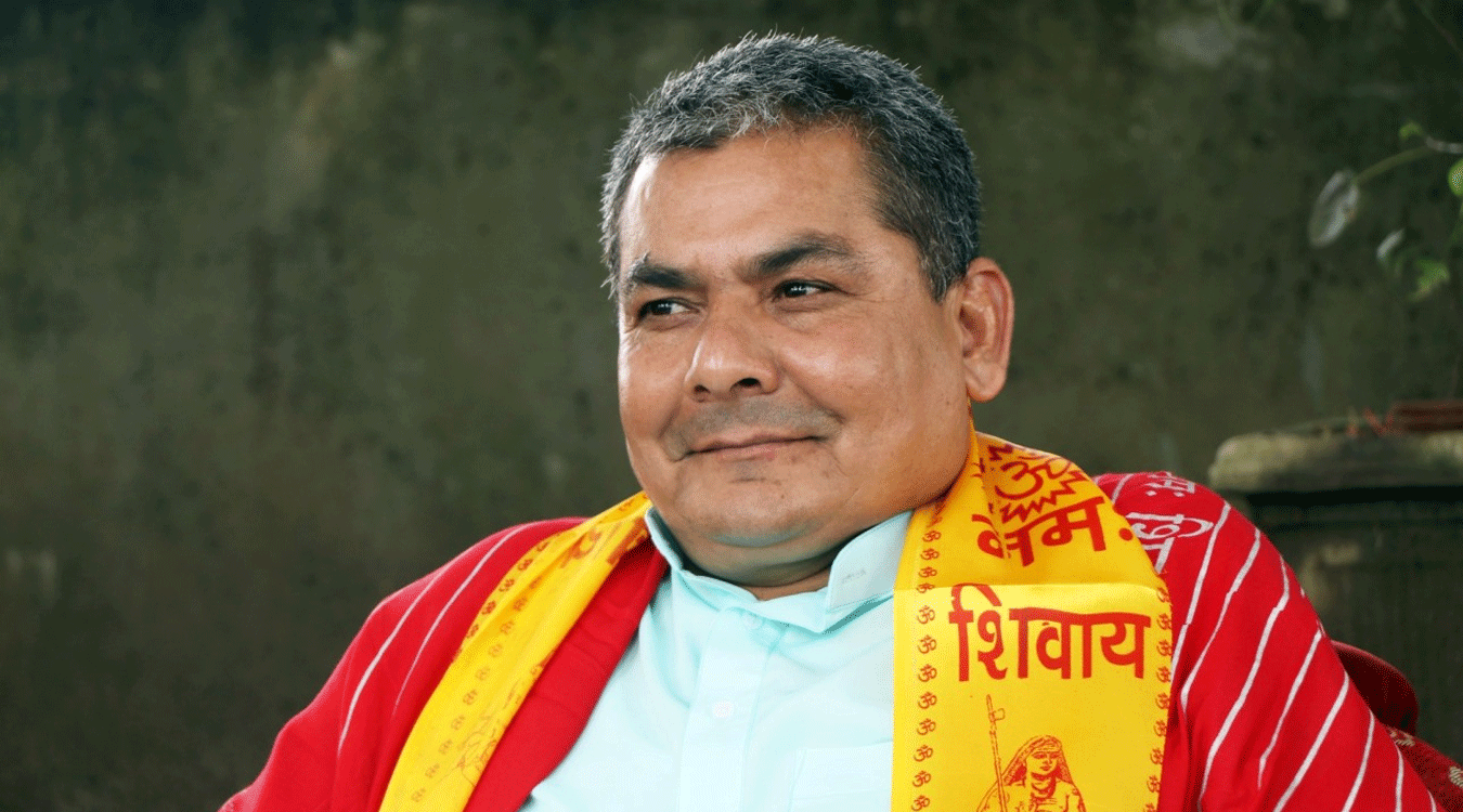 सामाजिक सञ्जालबाट अफवाह फैलाएको अभियोगमा दुर्गा प्रसाई पक्राउ