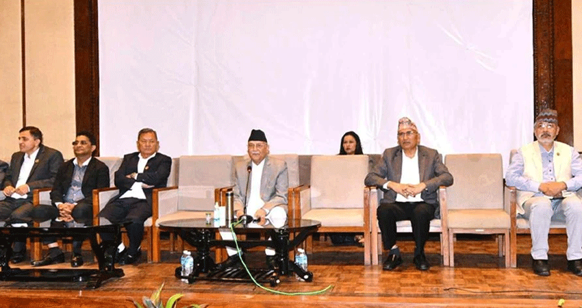 प्रचण्डलाई तत्काल राजीनामा दिन एमालेकाे ताकेता