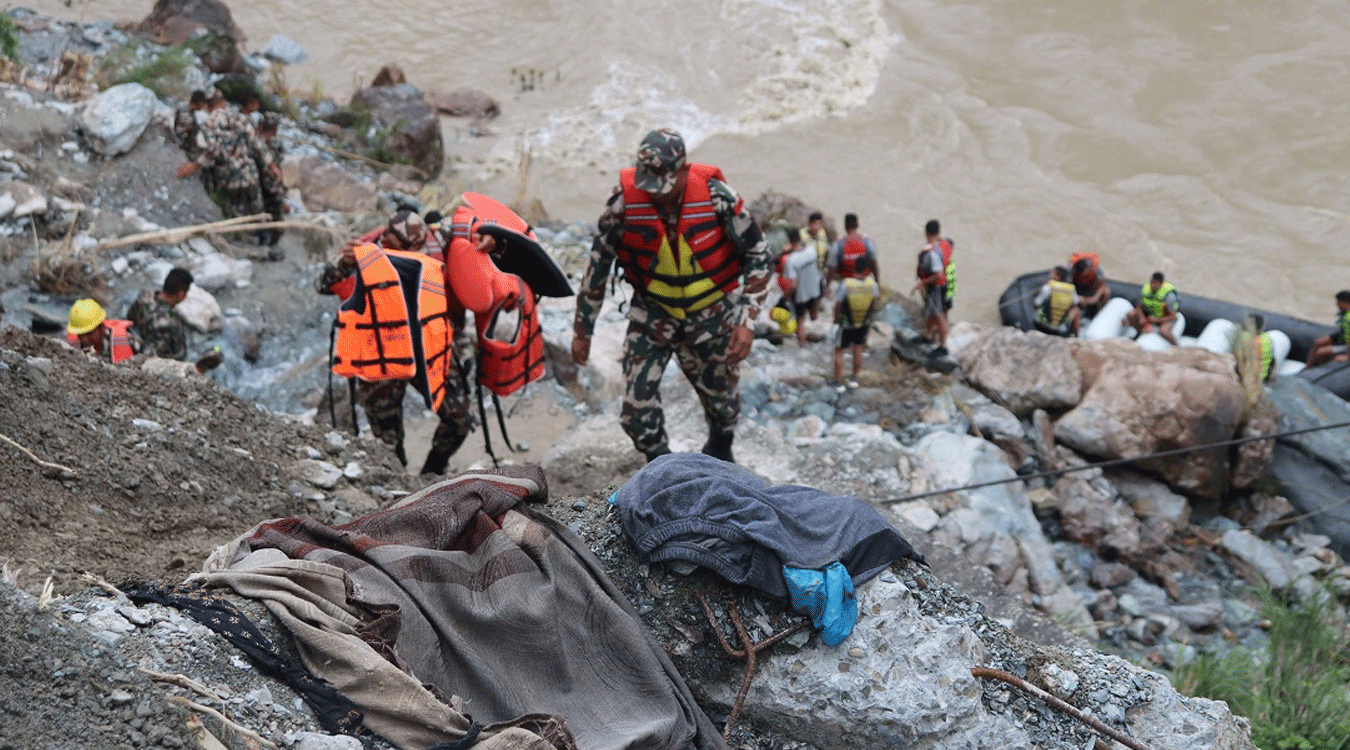 भारतीय उद्धार समुहद्वारा त्रिशूलीमा वेपत्ताहरुको खोजी सुरु