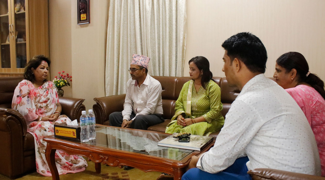 बिपीनको सकुशल रिहाइका लागि मन्त्रालयले सक्दो प्रयास गरिरहेको : परराष्ट्रमन्त्री डा राणा