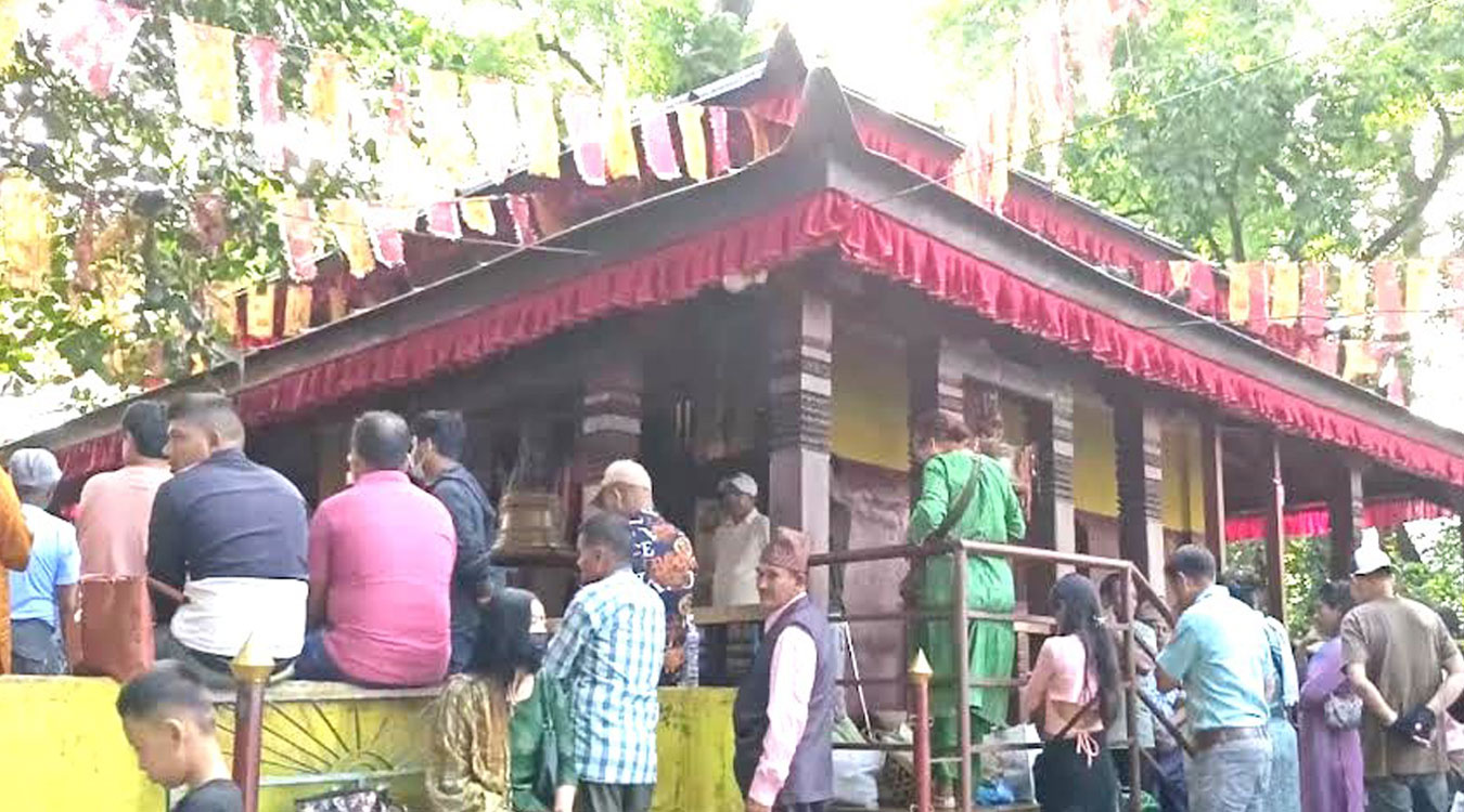 बुढासुब्बामा भक्तजनको घुइँचो