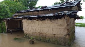 Floods affect life in Bhajani