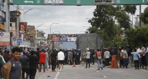 ट्रकको ठक्करबाट महिलाको मृत्यु भएपछि गठ्ठाघरका स्थानीय विराेधमा