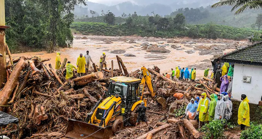 केरलाको वायनाड पहिरोमा फसेकामध्ये २१५ जना मृत फेला, २०६ व्यक्ति अझै बेपत्ता
